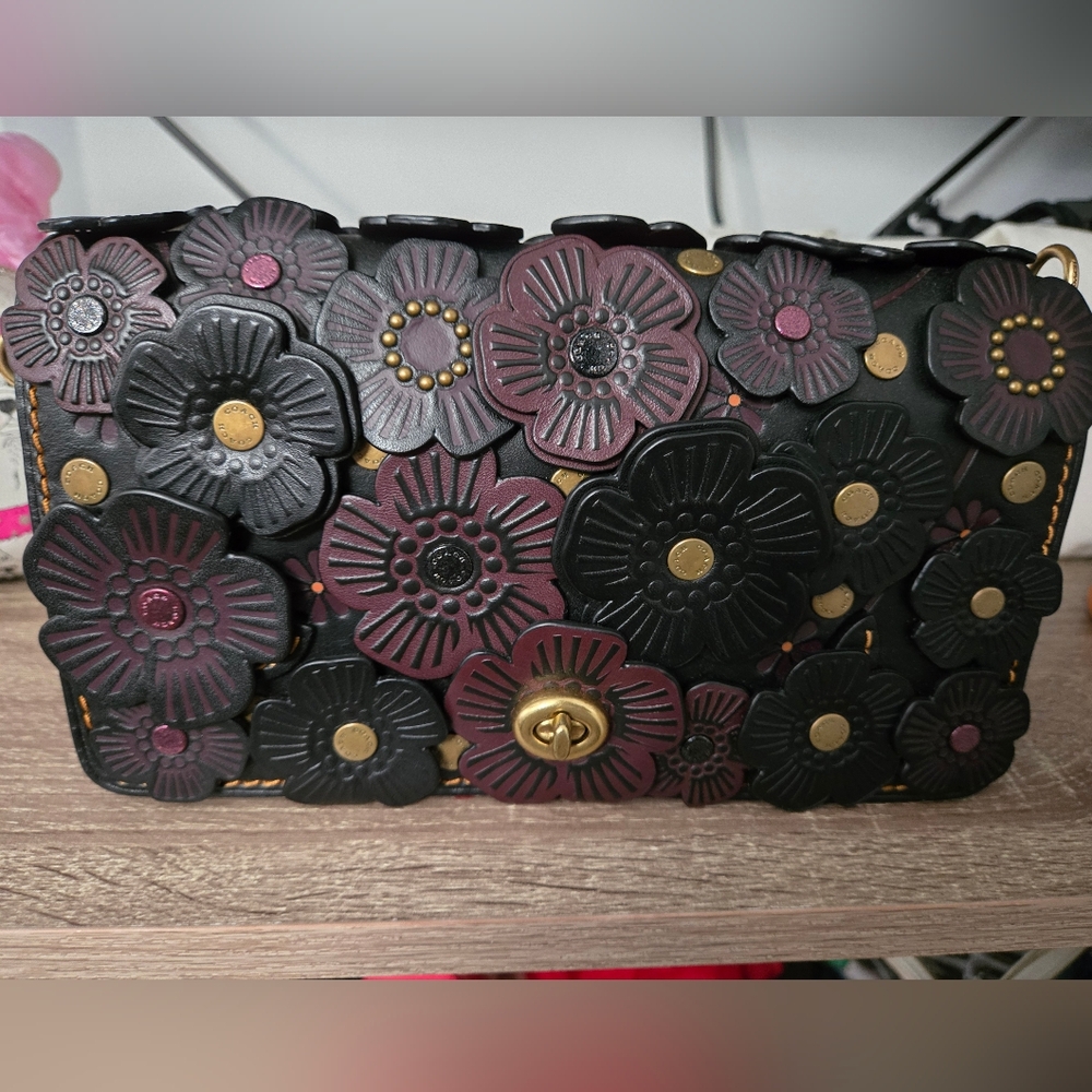 Tea rose coach dinky